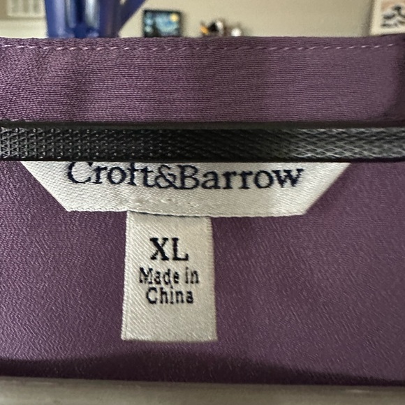 Croft&Barrow sleeveless light burgundy lightweight blouse. Size XL - Picture 2 of 4